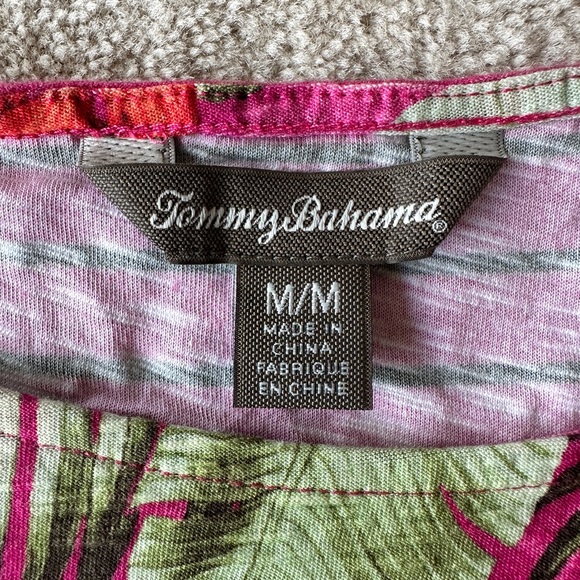 Tommy Bahama T-shirt - Picture 3 of 4